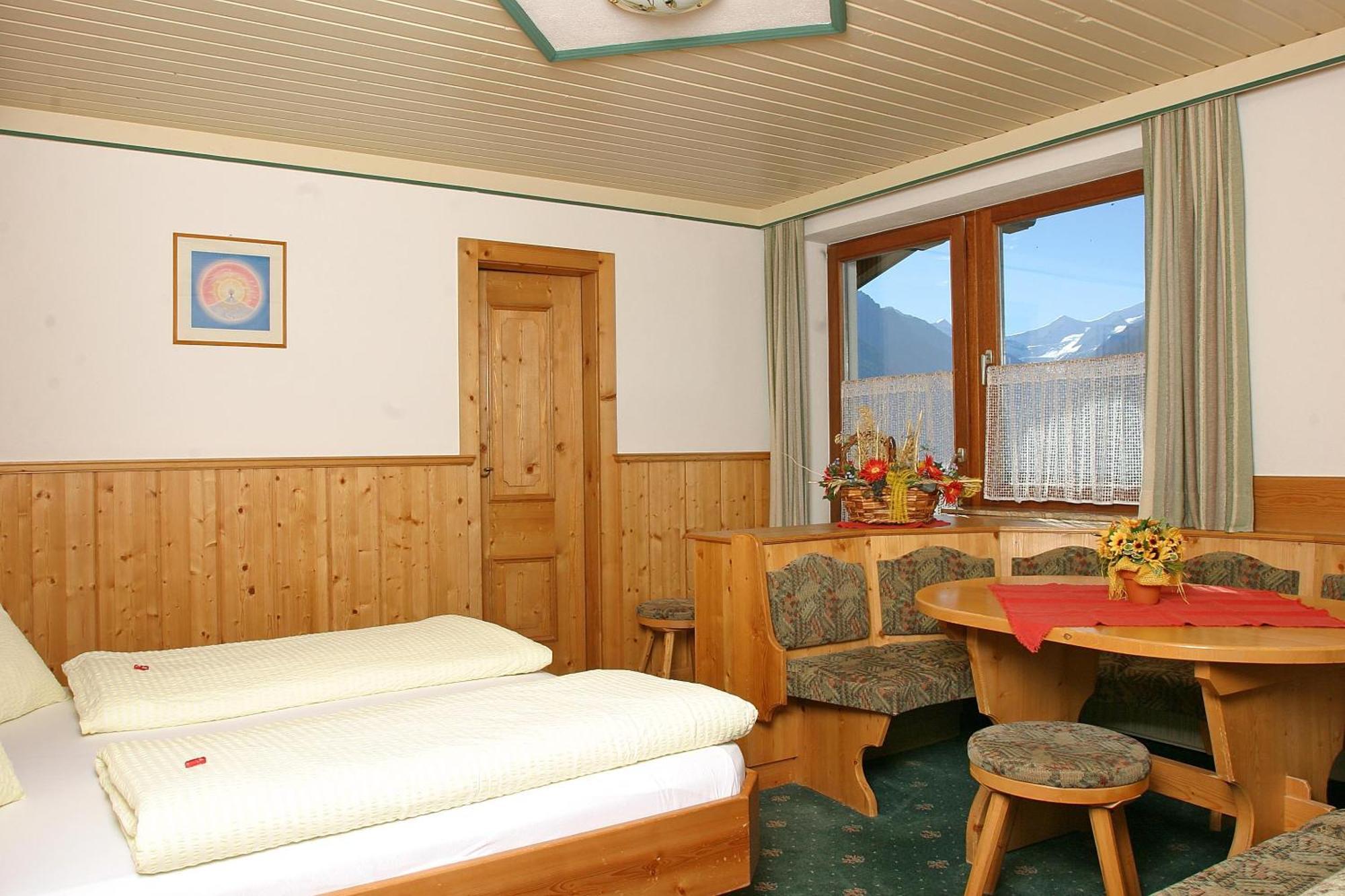 Pension Sonneck Neukirchen am Großvenediger Extérieur photo