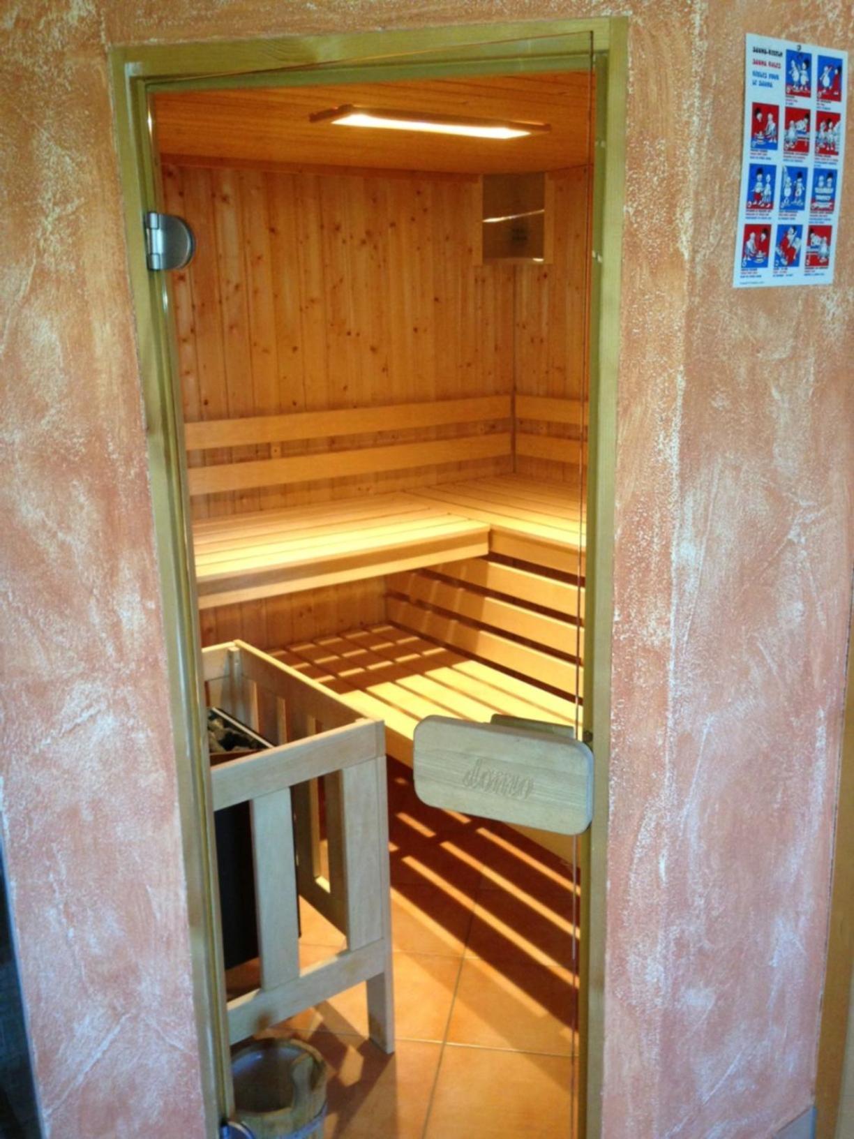 Pension Sonneck Neukirchen am Großvenediger Extérieur photo